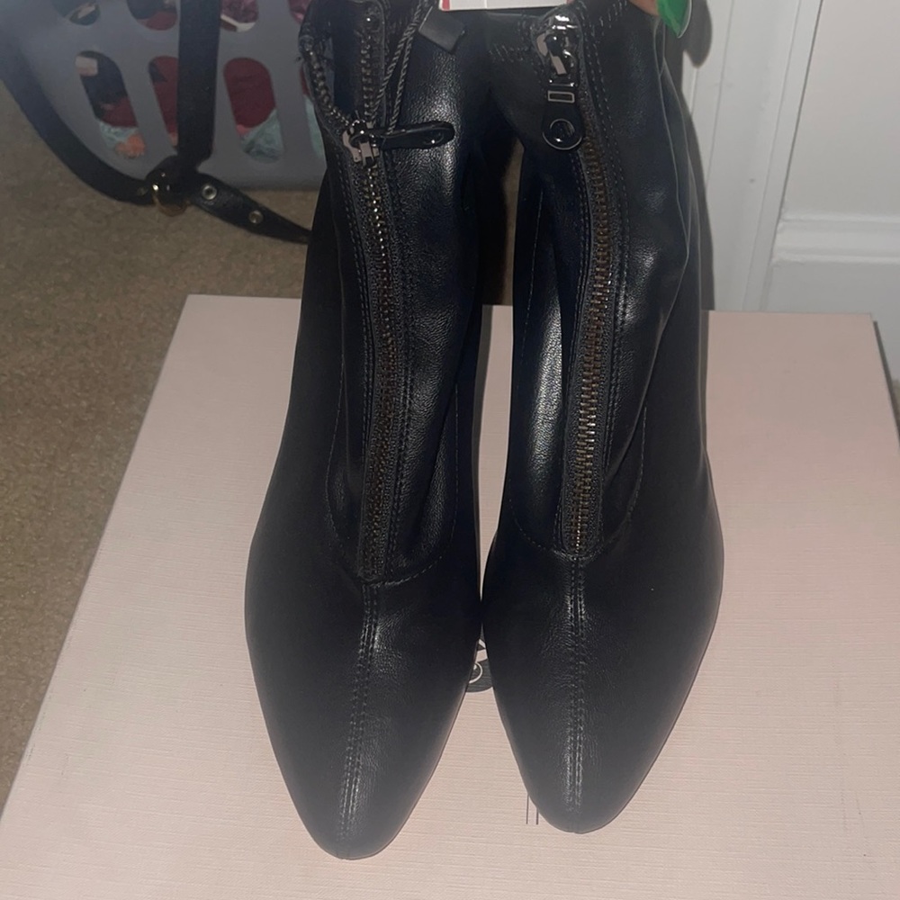 Zara black zip boots